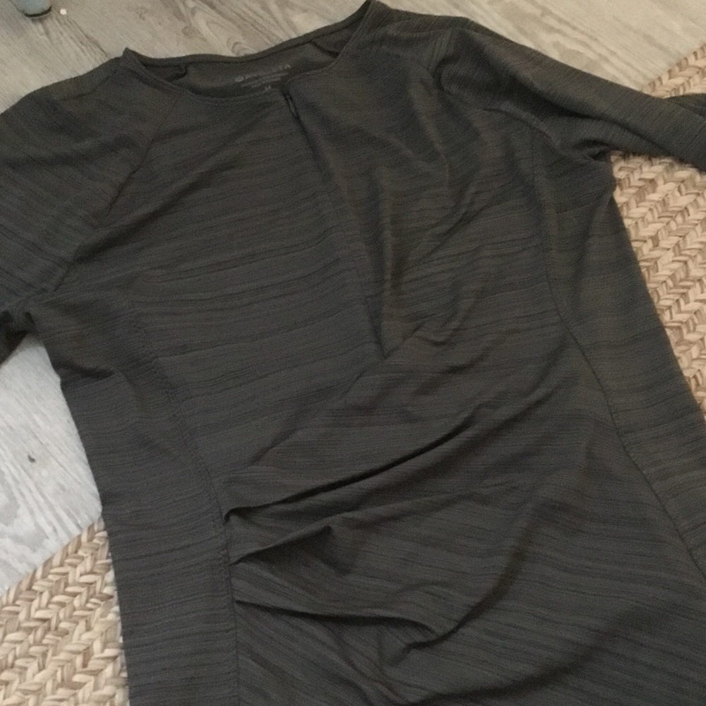 Work out top